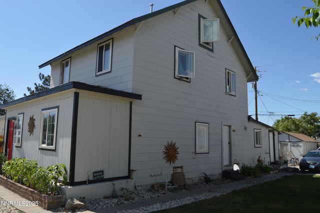 1830 C Street, Sparks, NV 89431