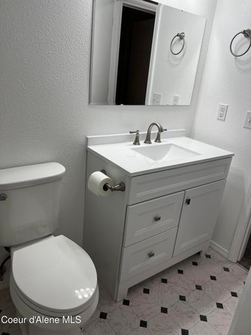 6161 E Menser Ave, Athol, ID 83801