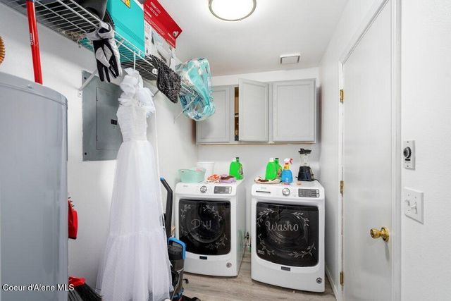 6161 E Menser Ave, Athol, ID 83801