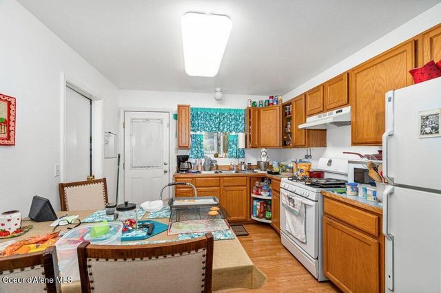 6161 E Menser Ave, Athol, ID 83801