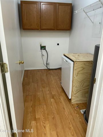 6161 E Menser Ave, Athol, ID 83801