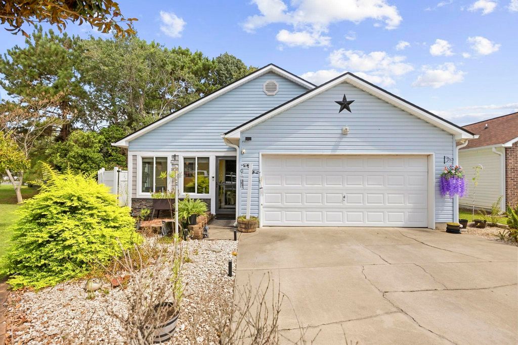 8010 Tag Ct., Murrells Inlet, SC 29576 — exterior