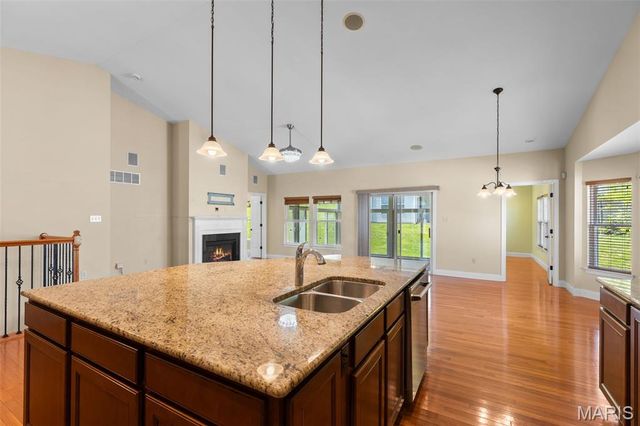 105 Lindbergh Place Way, Unincorporated, MO 63146