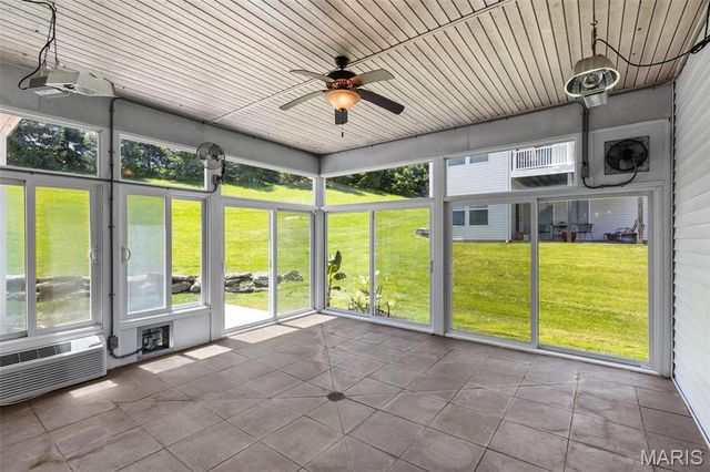 105 Lindbergh Place Way, Unincorporated, MO 63146