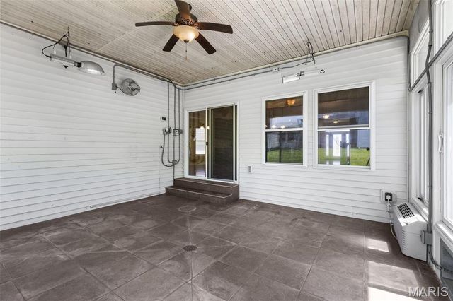 105 Lindbergh Place Way, Unincorporated, MO 63146