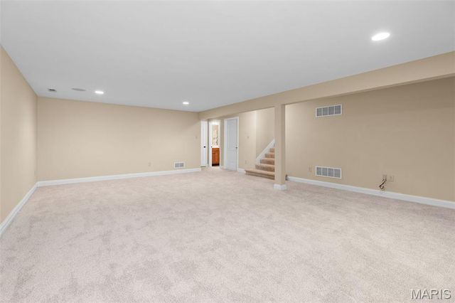 105 Lindbergh Place Way, Unincorporated, MO 63146