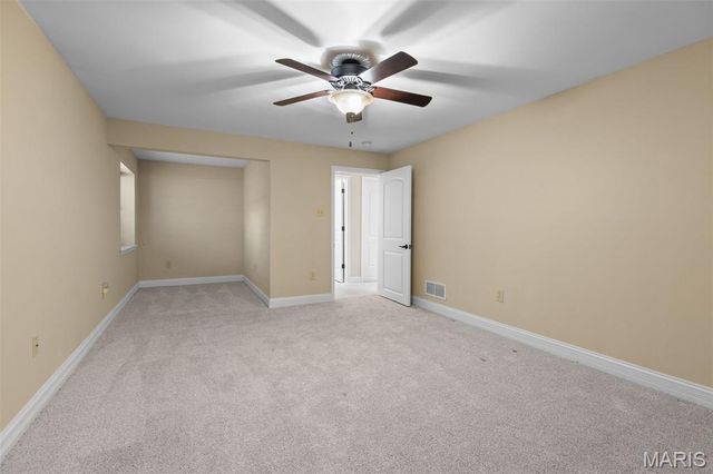 105 Lindbergh Place Way, Unincorporated, MO 63146