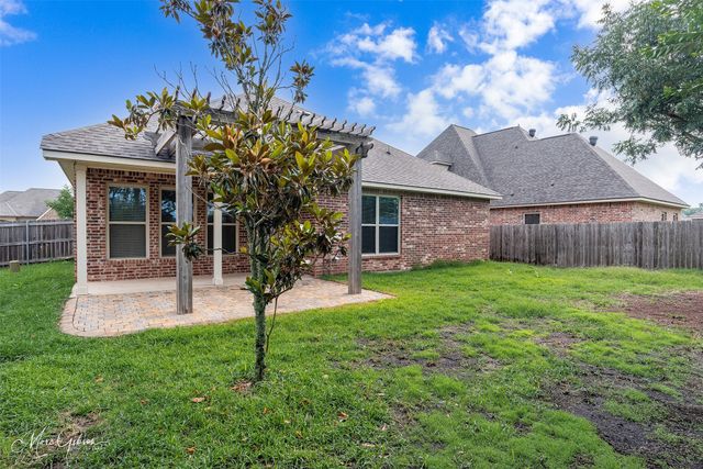 602 Canoe Trail, Bossier City, LA 71111