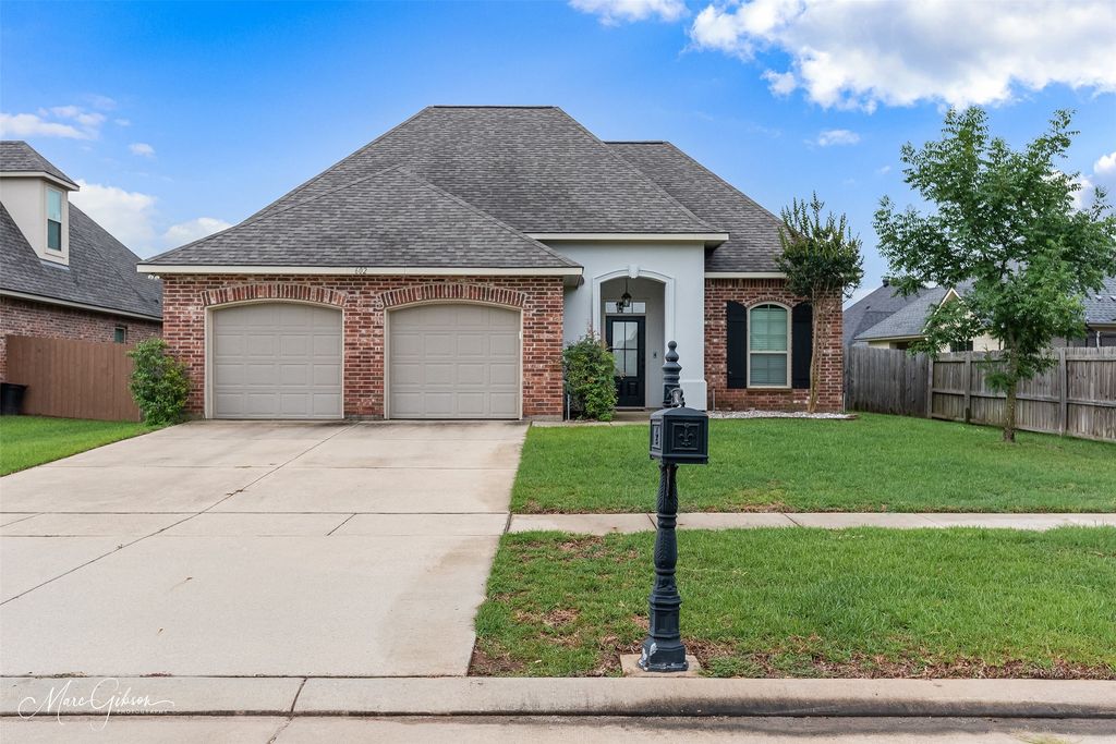 602 Canoe Trail, Bossier City, LA 71111