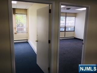 650 E Palisade Avenue 4, Englewood Cliffs, NJ 07632