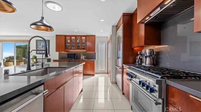 703 Via San Simon, Claremont, CA 91711
