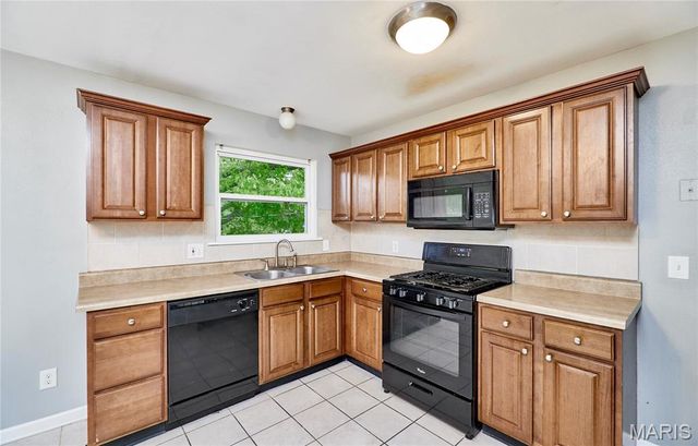 11879 Galba Drive, Florissant, MO 63033