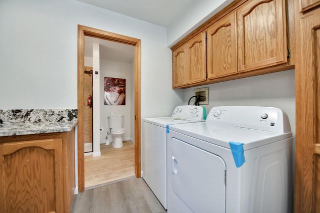 4381 Park Woods Dr, Pollock Pines, CA 95726