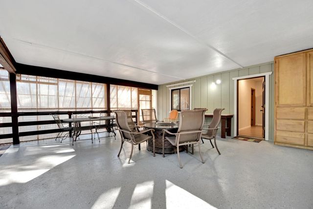 4381 Park Woods Dr, Pollock Pines, CA 95726