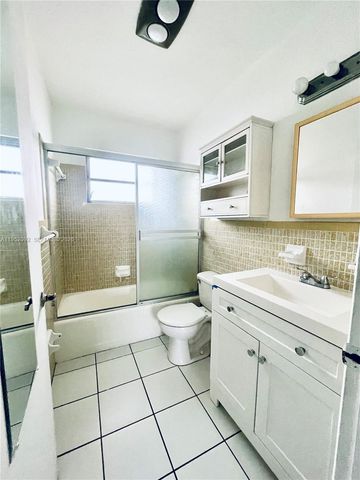 400 SE 31st St 5, Fort Lauderdale, FL 33316