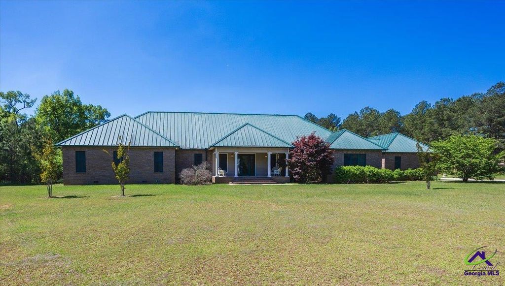 2415 Elko Road, Elko, GA 31025