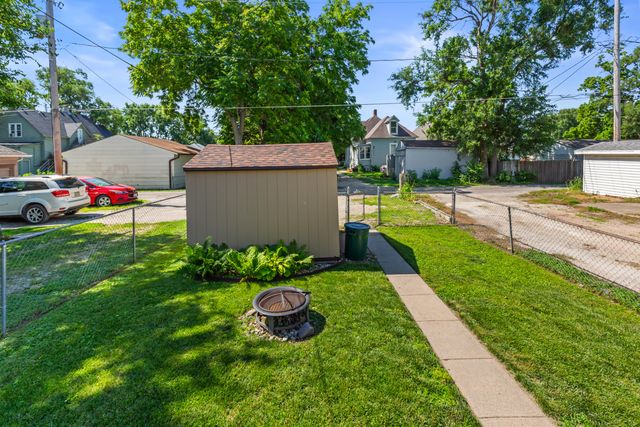 1925 5TH Avenue, Council Bluffs, IA 51501