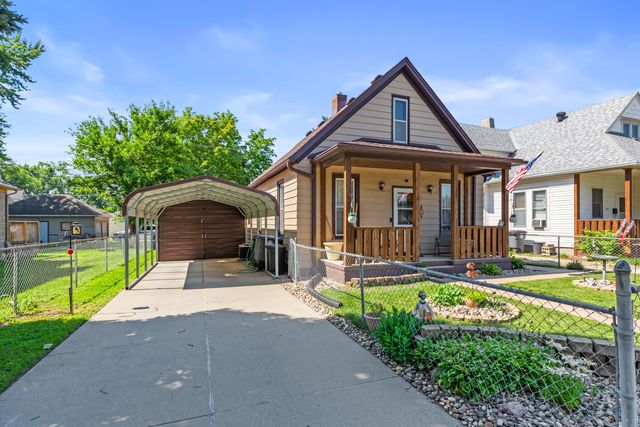 1925 5TH Avenue, Council Bluffs, IA 51501
