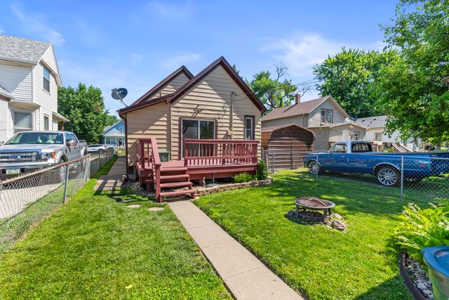 1925 5TH Avenue, Council Bluffs, IA 51501