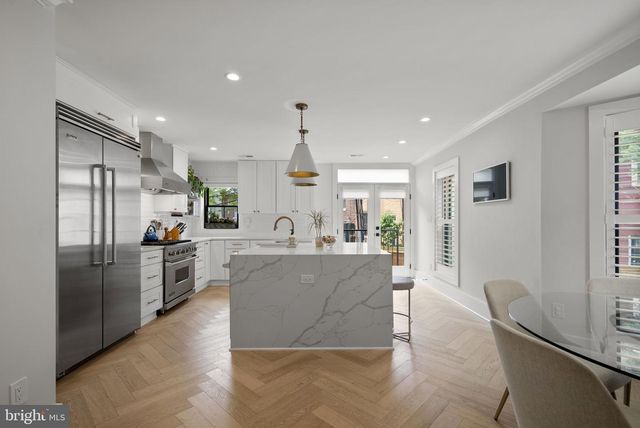 1305 INDEPENDENCE AVE SE, Washington, DC 20003