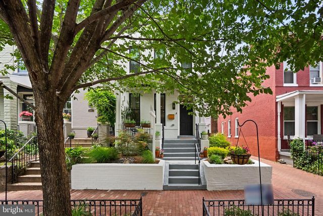1305 INDEPENDENCE AVE SE, Washington, DC 20003