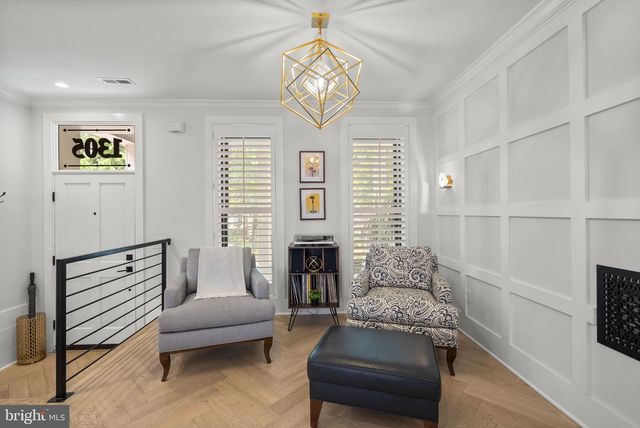 1305 INDEPENDENCE AVE SE, Washington, DC 20003