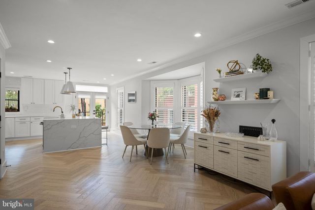 1305 INDEPENDENCE AVE SE, Washington, DC 20003