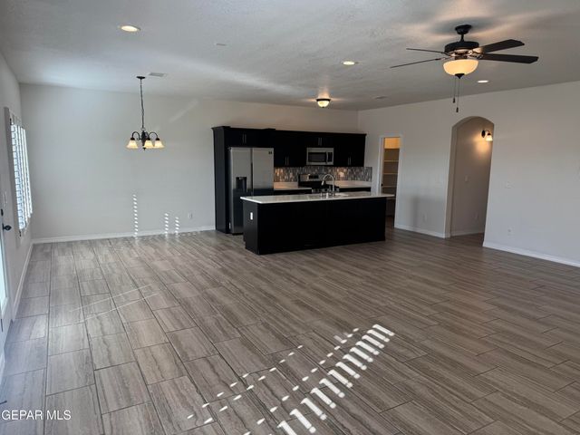 412 INDIGO Court, El Paso, TX 79932