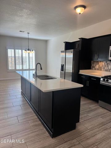 412 INDIGO Court, El Paso, TX 79932