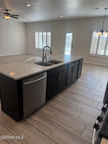 412 INDIGO Court, El Paso, TX 79932