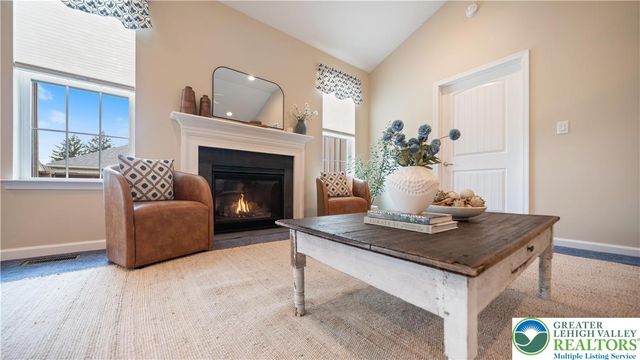 3501 Treeview Drive, Emmaus Boro, PA 18049