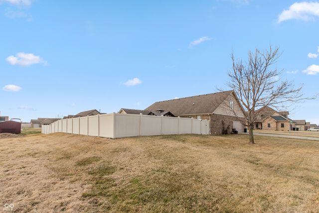 5243 Chloe Lane, Seymour, IN 47274