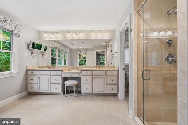 6962 PARK AVE, Mclean, VA 22101