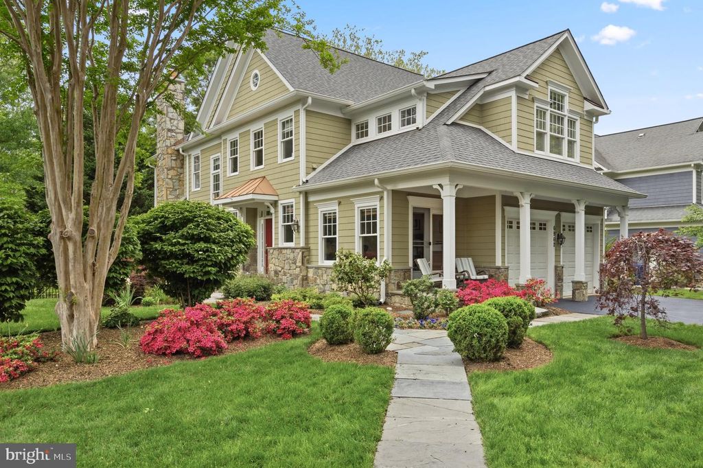 6962 PARK AVE, Mclean, VA 22101