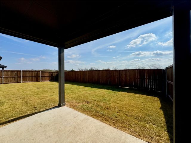 3842 Clovis Street, Midlothian, TX 76065