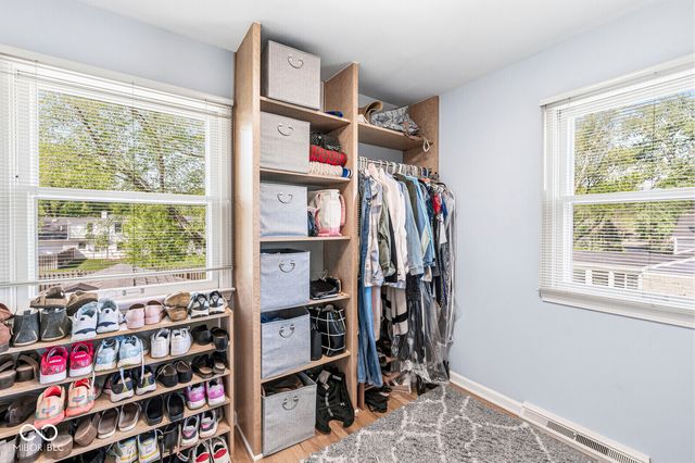 432 W 83rd Street, Indianapolis, IN 46260