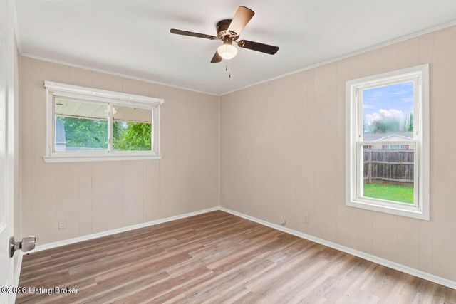 13401 Kinross Blvd, Louisville, KY 40272