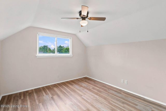 13401 Kinross Blvd, Louisville, KY 40272