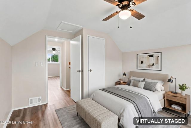 13401 Kinross Blvd, Louisville, KY 40272