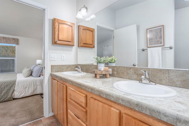 312 S Columbia Center Blvd #71 # 71, Kennewick, WA 99336