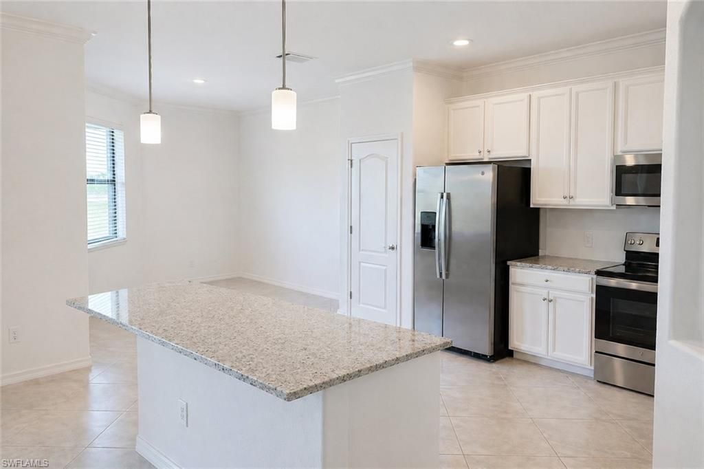 14745 Cantabria DR, FORT MYERS, FL 33905 — photo 4