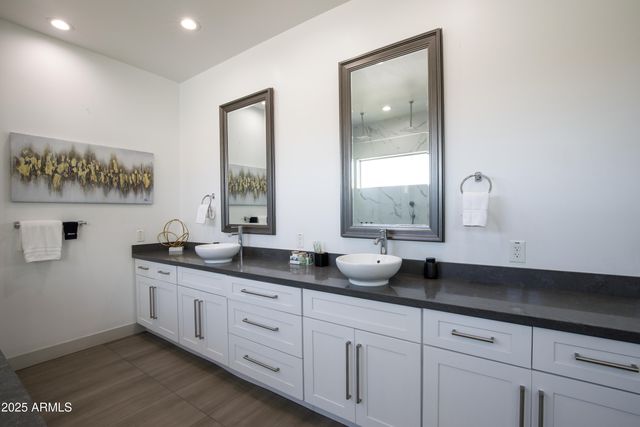 2009 N 80TH Place, Scottsdale, AZ 85257