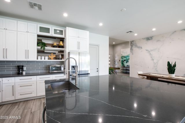 2009 N 80TH Place, Scottsdale, AZ 85257