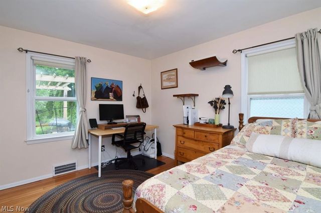 2658 Canterbury Road, Cleveland Heights, OH 44118