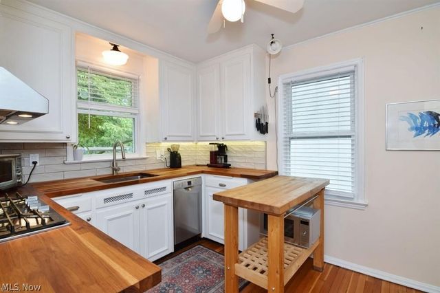 2658 Canterbury Road, Cleveland Heights, OH 44118