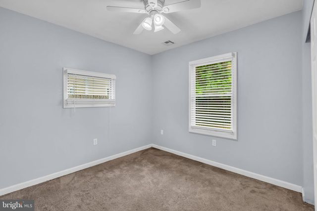 54 CENTRAL AVE, Waretown, NJ 08758