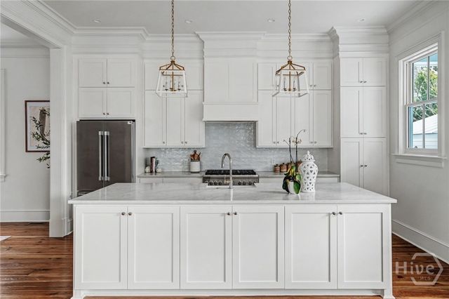 509 E Huntingdon Street, Savannah, GA 31401