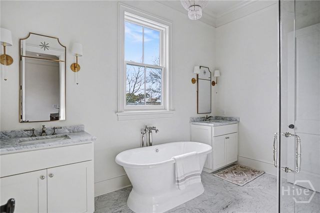 509 E Huntingdon Street, Savannah, GA 31401