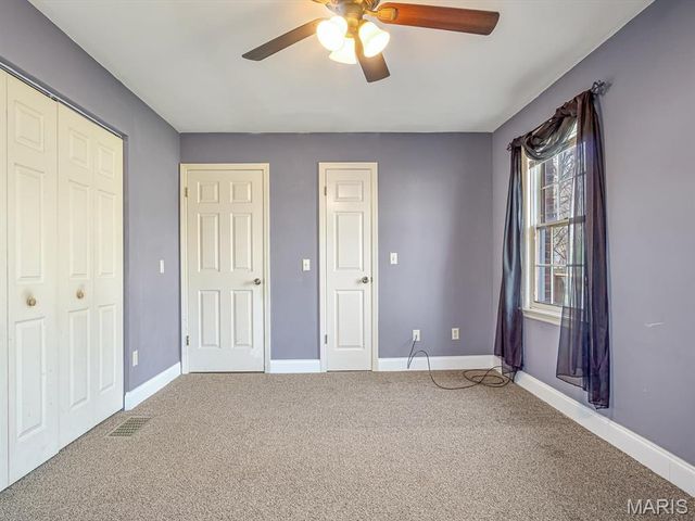 9 Parklane Drive, Troy, IL 62294