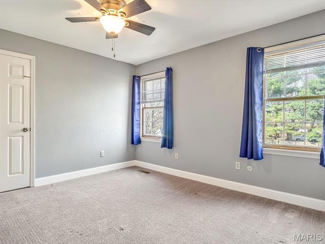 9 Parklane Drive, Troy, IL 62294